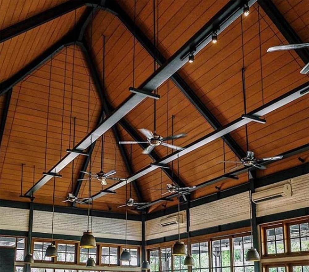 Layered Ceiling in Restaurant